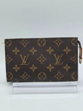 Louis Vuitton Bucket PM Accessory Pouch – Monogram Canvas | Pre-Owned